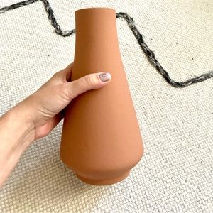 Target project 62 terracotta vase